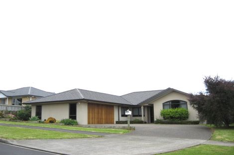 Photo of property in 2a Isabella Drive, Pukekohe, 2120