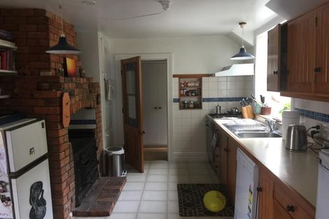 Photo of property in 13 Barton Terrace, Thorndon, Wellington, 6011