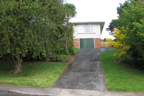 Photo of property in 45 Sylvan Crescent, Te Atatu South, Auckland, 0610