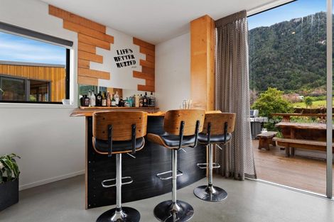 Photo of property in 46 Tui Drive, Mount Creighton, Queenstown, 9371