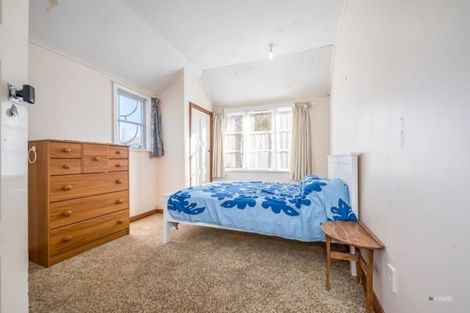 Photo of property in 15 Melvill Grove, Waterloo, Lower Hutt, 5011