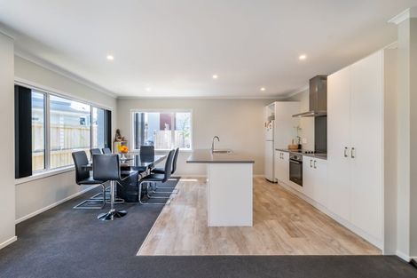 Photo of property in 2 Climie Way, Trentham, Upper Hutt, 5018