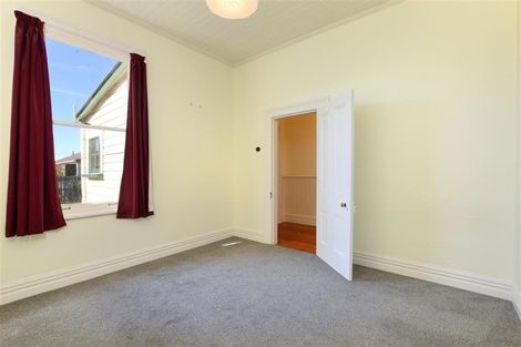 Photo of property in 43 Queens Drive, Saint Kilda, Dunedin, 9012