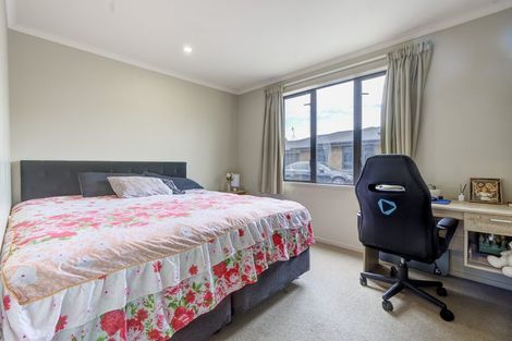 Photo of property in 2/31 Jones Crescent, Melville, Hamilton, 3206