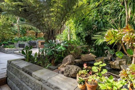 Photo of property in 3/128 Manuka Road, Bayview, Auckland, 0629
