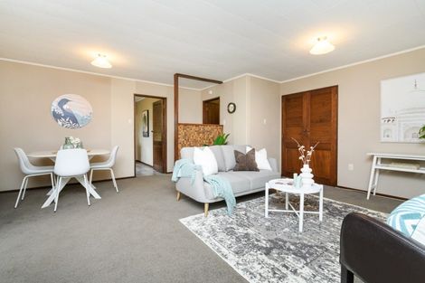 Photo of property in 1/29 Redwood Grove, Hokowhitu, Palmerston North, 4410