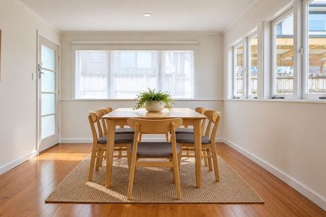 Photo of property in 37 Jellicoe Avenue, Tuakau, 2121