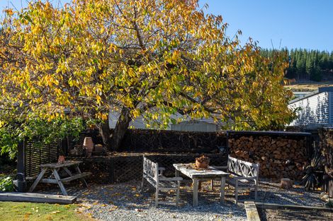 Photo of property in 92 Hazlett Street, Clyde, 9330