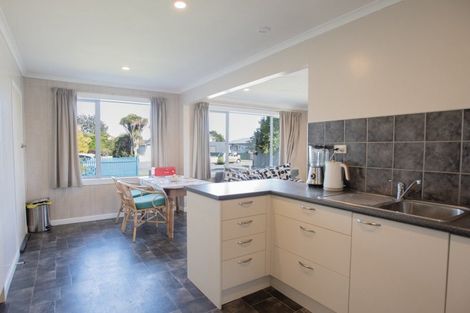 Photo of property in 71 Stuart Street, Hawthorndale, Invercargill, 9810