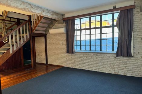 Photo of property in 8 Vogel Street, Dunedin Central, Dunedin, 9016