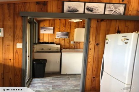 Photo of property in 6 Vela Place, Clarks Beach, 2122