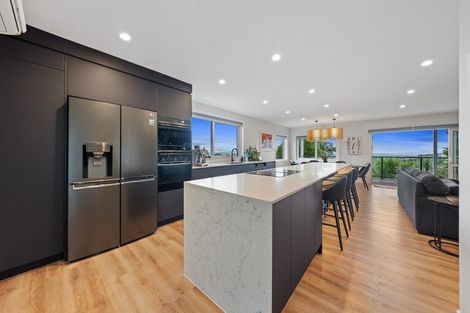 Photo of property in 132 Porritt Avenue, Chatswood, Auckland, 0626