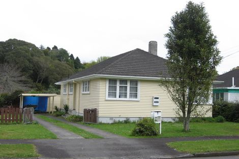 Photo of property in 5 Camden Street, Vogeltown, New Plymouth, 4310