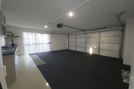 Photo of property in 14 Zabeel Crescent, Takanini, 2112