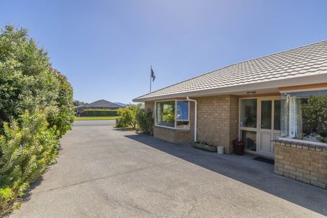 Photo of property in 66 Awatea Avenue, Paraparaumu, 5032