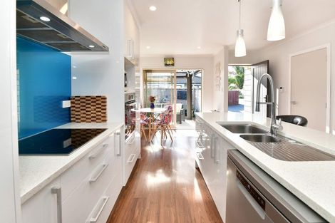 Photo of property in 43a Doment Crescent, Orewa, 0931