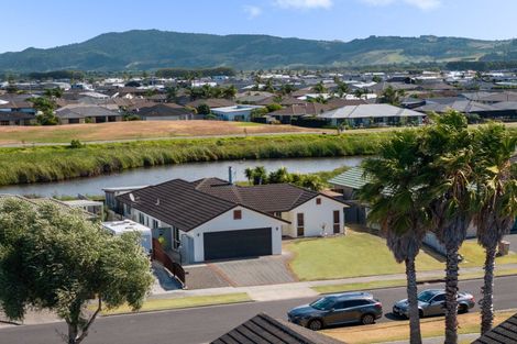 Photo of property in 62 Calypso Drive, Papamoa Beach, Papamoa, 3118