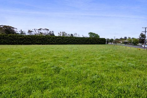Photo of property in 84 Airport Drive, New Plymouth Airport, New Plymouth, 4373