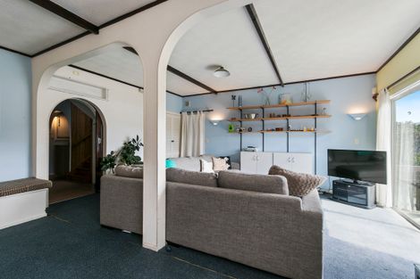 Photo of property in 26 Kingsley Street, Stokes Valley, Lower Hutt, 5019