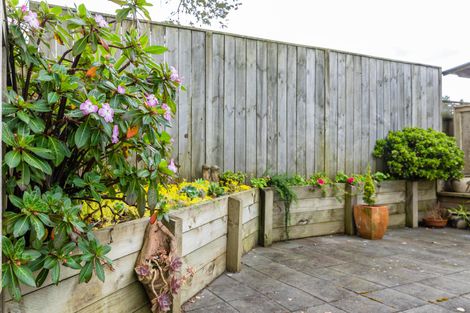 Photo of property in 3/32 Hand Road, Helensville, 0800