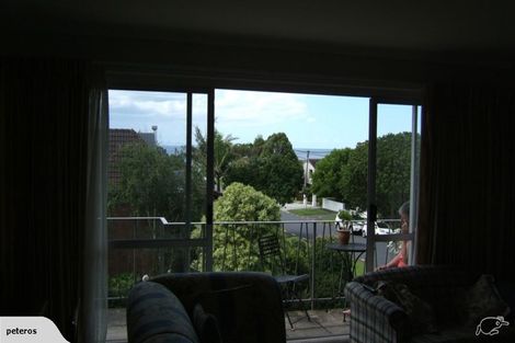 Photo of property in 1/20 Saltburn Road, Milford, Auckland, 0620