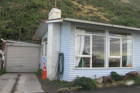 Photo of property in 164 Owhiro Bay Parade, Owhiro Bay, Wellington, 6023