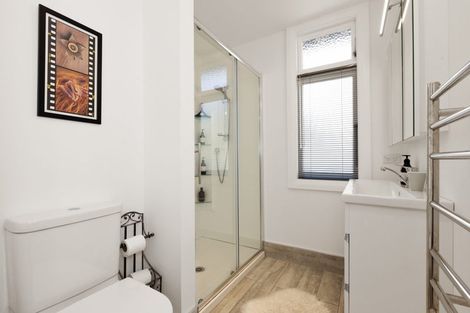 Photo of property in 101 Milton Road, Bluff Hill, Napier, 4110