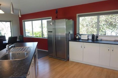 Photo of property in 2/11 Gibbs Place, Kinloch, Taupo, 3377