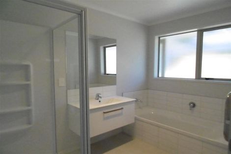 Photo of property in 10 Furlong Street, Hawera, 4610