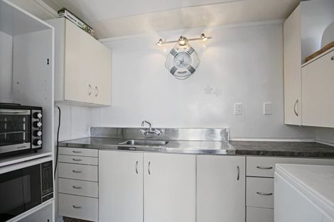 Photo of property in 9 Reo Crescent, Waihi Beach, 3611