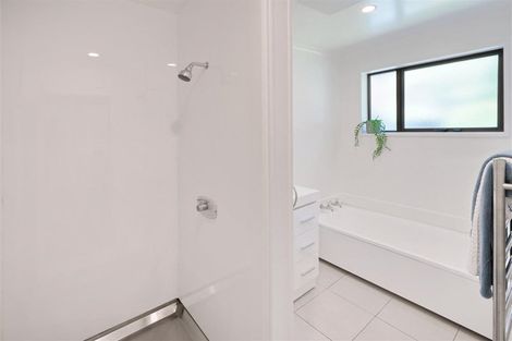 Photo of property in 2/49 Cowes Street, Avondale, Christchurch, 8061