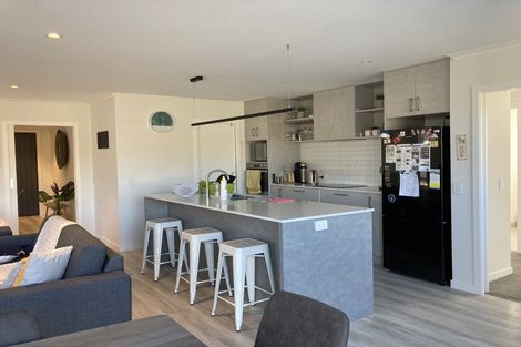 Photo of property in 11 Smitham Drive, Cromwell, 9310