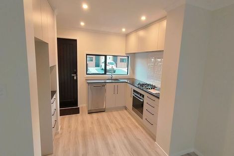 Photo of property in 4 Reakes Crescent, Wallaceville, Upper Hutt, 5018