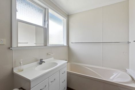 Photo of property in 233 Matai Road, Raumati Beach, Paraparaumu, 5032