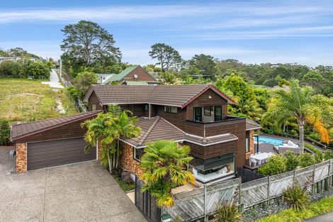 Photo of property in 73m Park Rise, Campbells Bay, Auckland, 0630
