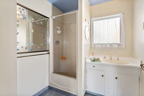 Photo of property in 12 Puriri Street, Hilltop, Taupo, 3330