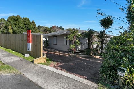 Photo of property in 1143 Scenic Drive North, Swanson, Auckland, 0816