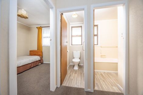 Photo of property in 53 Kimihia Road, Huntly, 3700