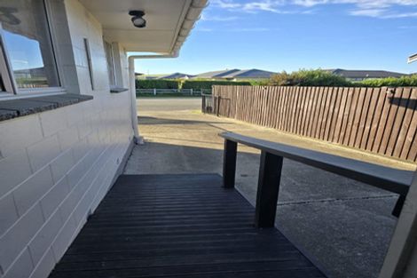 Photo of property in 20 Amberley Beach Road, Amberley, 7410