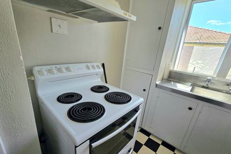 Photo of property in 6/288 College Street, West End, Palmerston North, 4410