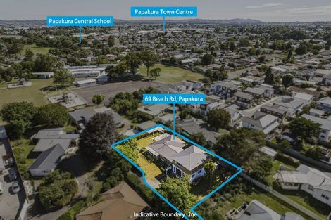 Photo of property in 69 Beach Road, Pahurehure, Papakura, 2113