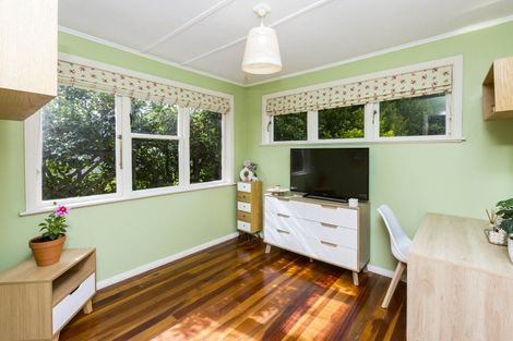 Photo of property in 44 Shakespeare Avenue, Trentham, Upper Hutt, 5018