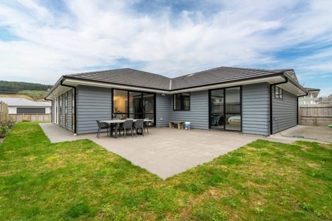 Photo of property in 52 Atherton Terrace, Churton Park, Wellington, 6037