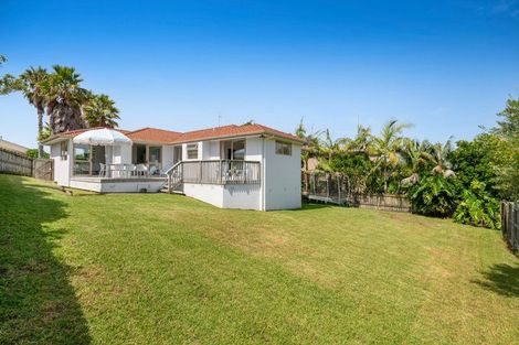 Photo of property in 17 Burwood Terrace, Gulf Harbour, Whangaparaoa, 0930