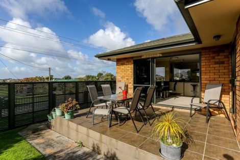 Photo of property in 20 Barrett Road, Whalers Gate, New Plymouth, 4310
