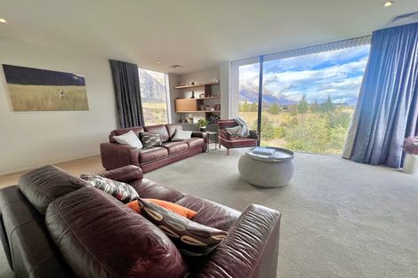 Photo of property in 20 Mckellar Drive, Jacks Point, Queenstown, 9371