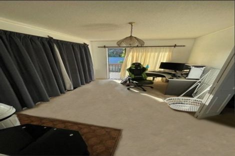 Photo of property in 45 Murvale Drive, Bucklands Beach, Auckland, 2014