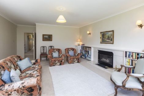 Photo of property in 44 Memorial Avenue, Ilam, Christchurch, 8053