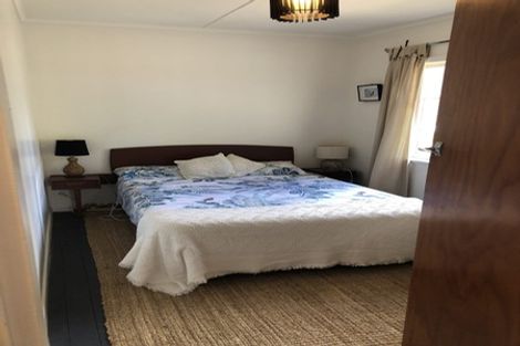 Photo of property in 12 Komiti Road, Tinopai, 0593