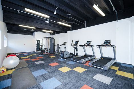 Photo of property in 4e/30 Westward Ho, Glen Eden, Auckland, 0602